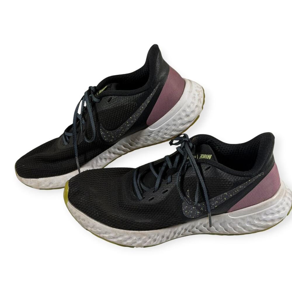 Nike Revolution 5 SE Running Shoes, D0303-001, Black/Plum Dust, Women's 9